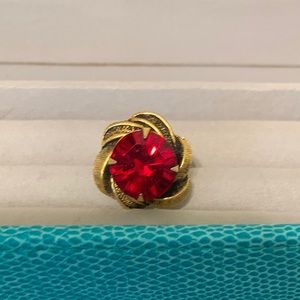 Gold and Red Stone Ring. . MINT CONDITION